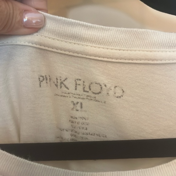 Pink Floyd Cream  distressed Graphic Tee size XL / preowned cap - Picture 3 of 6